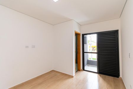 Casa à venda com 130m², 3 quartos e 2 vagasSuíte 2