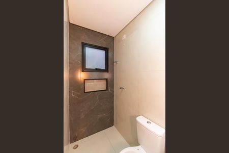 Casa à venda com 130m², 3 quartos e 2 vagasBanheiro da Suíte 1