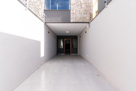 Casa à venda com 130m², 3 quartos e 2 vagasGaragem