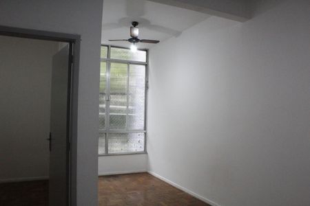 Sala de apartamento para alugar com 2 quartos, 39m² em Tijuca, Rio de Janeiro