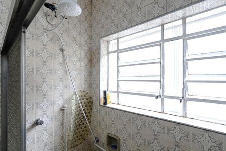 Casa para alugar com 250m², 2 quartos e 2 vagasBanheiro