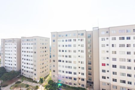 Vista  de apartamento à venda com 2 quartos, 42m² em Jardim Boa Vista (zona Oeste), Osasco