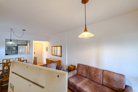 Sala de apartamento para alugar com 3 quartos, 67m² em Cambuci, São Paulo