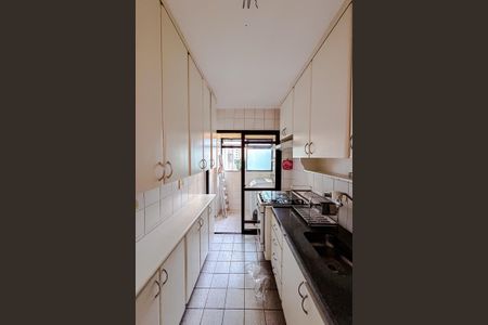 Apartamento para alugar com 67m², 3 quartos e 1 vagaCozinha e Área de Serviço