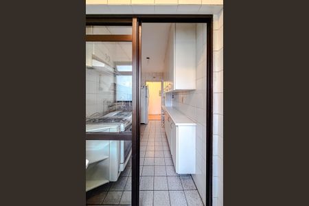 Apartamento para alugar com 67m², 3 quartos e 1 vagaCozinha e Área de Serviço