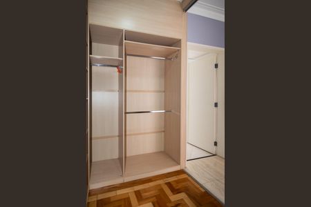 Apartamento para alugar com 172m², 3 quartos e 1 vaga