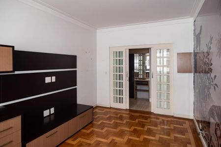 Apartamento para alugar com 172m², 3 quartos e 1 vaga
