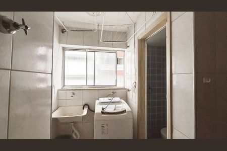 Apartamento para alugar com 68m², 3 quartos e 1 vagaÁrea de Serviço