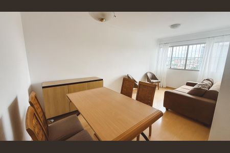 Apartamento para alugar com 68m², 3 quartos e 1 vagaSala