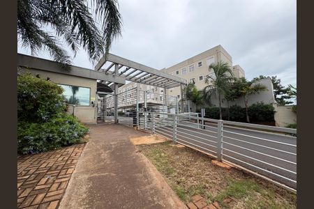 Apartamento para alugar com 43m², 2 quartos e 1 vagaFachada