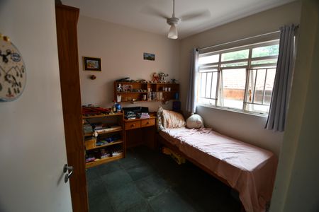 Casa à venda com 268m², 5 quartos e 4 vagasQuarto 1