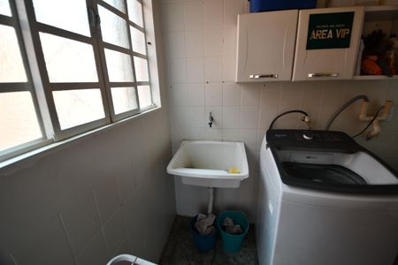 Casa à venda com 268m², 5 quartos e 4 vagasÁrea de Serviço