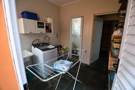 Casa à venda com 268m², 5 quartos e 4 vagasÁrea de Serviço