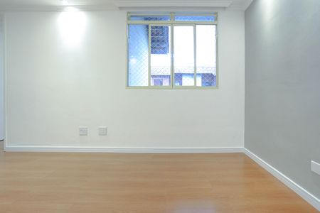 Sala de apartamento para alugar com 2 quartos, 44m² em Jardim Esperanca, Mogi das Cruzes