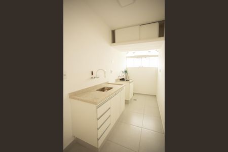 Apartamento à venda com 39m², 1 quarto e 1 vaga Apartamento à venda com 39m², 1 quarto e 1 vagaCOZINHA E ÁREA DE SERVIÇO