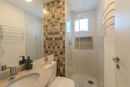 Studio para alugar com 30m², 1 quarto e 1 vaga Studio para alugar com 30m², 1 quarto e 1 vagaBanheiro