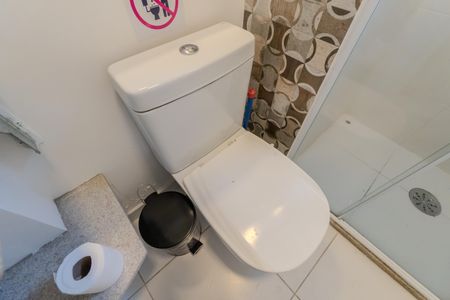 Studio para alugar com 30m², 1 quarto e 1 vaga Studio para alugar com 30m², 1 quarto e 1 vagaBanheiro