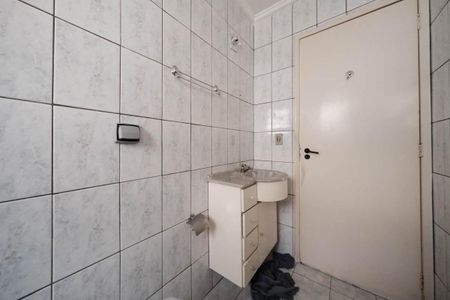 Casa para alugar com 250m², 6 quartos e 4 vagasBanheiro 2