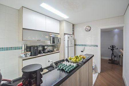 Apartamento à venda com 100m², 2 quartos e 1 vagaCozinha