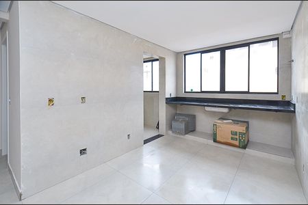 Apartamento à venda com 60m², 2 quartos e 2 vagasCozinha