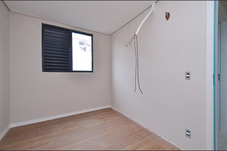 Apartamento à venda com 60m², 2 quartos e 2 vagasQuarto 1