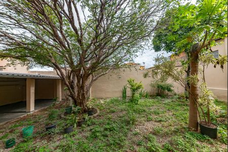 Casa para alugar com 300m², 3 quartos e 2 vagasÁrea comum