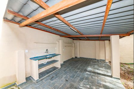 Casa para alugar com 300m², 3 quartos e 2 vagasVaranda