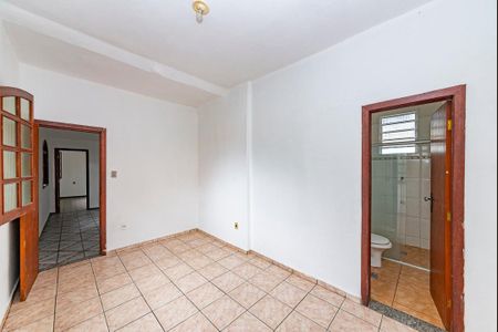 Casa para alugar com 300m², 3 quartos e 2 vagasSuíte