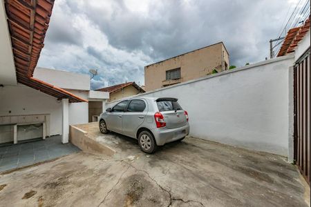 Casa para alugar com 300m², 3 quartos e 2 vagasGaragem