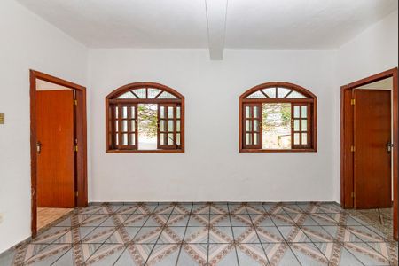 Sala 2 de casa para alugar com 3 quartos, 300m² em Padre Eustáquio, Belo Horizonte