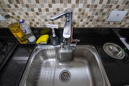 Casa à venda com 180m², 3 quartos e 2 vagas Casa à venda com 180m², 3 quartos e 2 vagasCozinha - Torneira