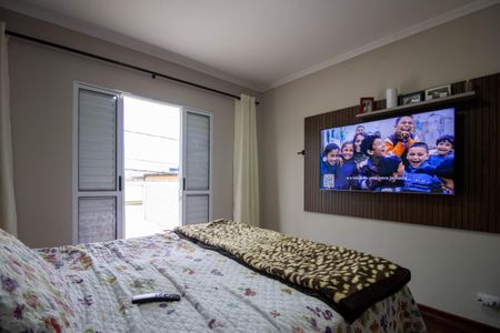 Casa à venda com 180m², 3 quartos e 2 vagas Casa à venda com 180m², 3 quartos e 2 vagasSuíte