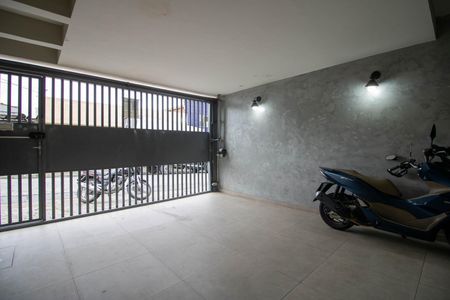 Casa à venda com 180m², 3 quartos e 2 vagas Casa à venda com 180m², 3 quartos e 2 vagasGaragem