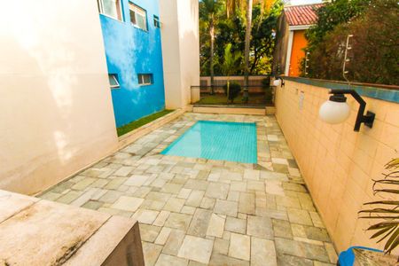 Apartamento à venda com 54m², 2 quartos e 1 vaga Apartamento à venda com 54m², 2 quartos e 1 vagaPiscina