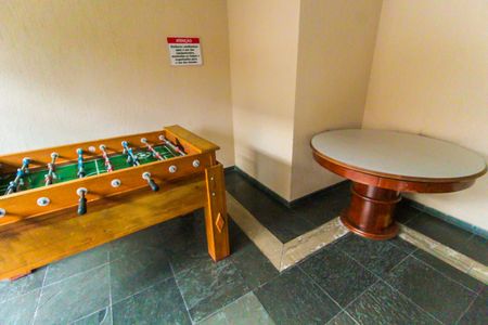 Apartamento à venda com 54m², 2 quartos e 1 vaga Apartamento à venda com 54m², 2 quartos e 1 vagaEspaço de Jogos