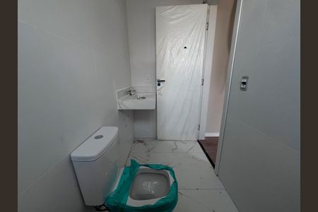Apartamento à venda com 60m², 2 quartos e 2 vagasBanheiro da Suíte