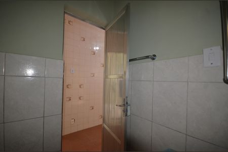 Casa para alugar com 70m², 2 quartos e sem vagaBanheiro