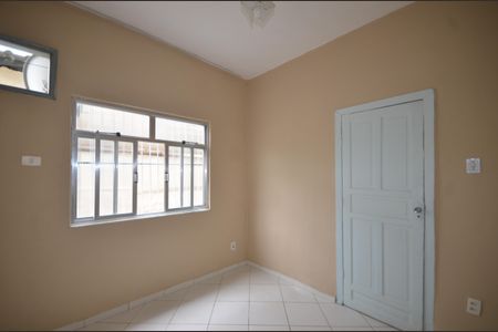 Quarto 1 de casa para alugar com 2 quartos, 70m² em Vaz Lobo, Rio de Janeiro