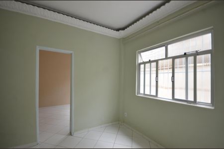 Casa para alugar com 70m², 2 quartos e sem vagaSala