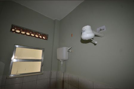 Casa para alugar com 70m², 2 quartos e sem vagaBanheiro