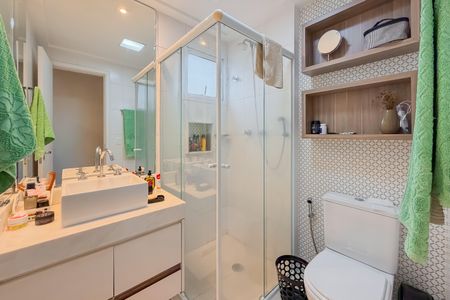 Apartamento para alugar com 98m², 3 quartos e 2 vagas Apartamento para alugar com 98m², 3 quartos e 2 vagasBanheiro da Suíte
