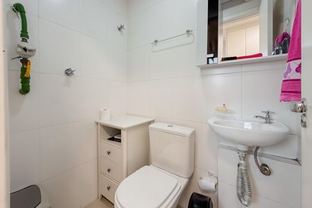 Apartamento para alugar com 98m², 3 quartos e 2 vagas Apartamento para alugar com 98m², 3 quartos e 2 vagasBanheiro de Serviço