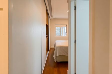 Apartamento para alugar com 98m², 3 quartos e 2 vagas Apartamento para alugar com 98m², 3 quartos e 2 vagasSuíte