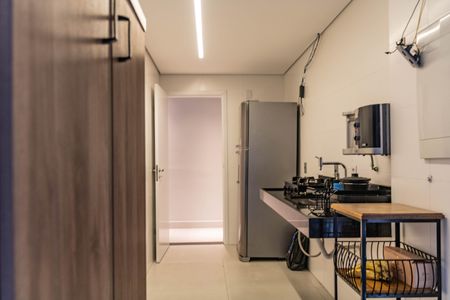 Apartamento à venda com 135m², 2 quartos e 2 vagas Apartamento à venda com 135m², 2 quartos e 2 vagasCozinha