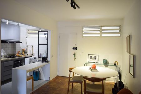 Sala de apartamento à venda com 2 quartos, 50m² em Jardim Paulista, São Paulo