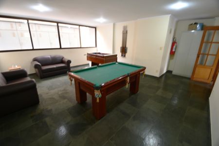 Apartamento à venda com 221m², 3 quartos e 2 vagasEspaço de Jogos