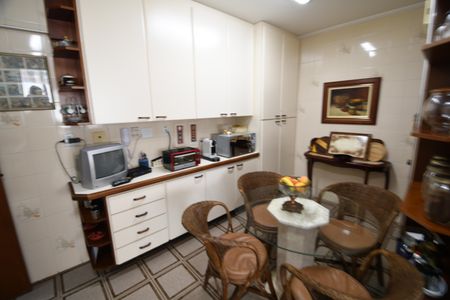 Apartamento à venda com 221m², 3 quartos e 2 vagasCozinha