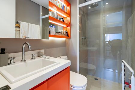 Apartamento à venda com 178m², 3 quartos e 2 vagasBanheiro da Suíte 3