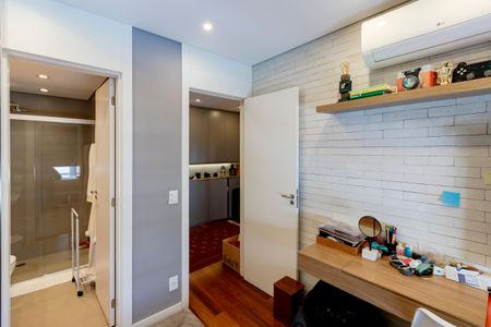 Apartamento à venda com 178m², 3 quartos e 2 vagasSuíte 3