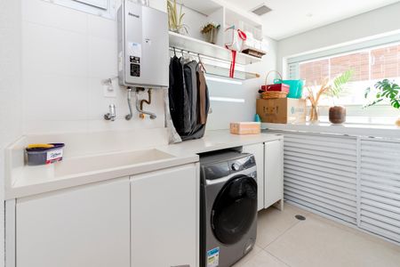 Apartamento à venda com 178m², 3 quartos e 2 vagasÁrea de Serviço